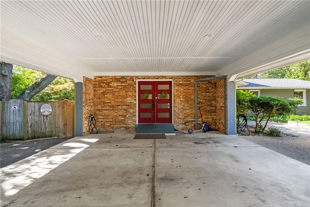 2031 Ridge End RD, Virginia Beach, VA 23454