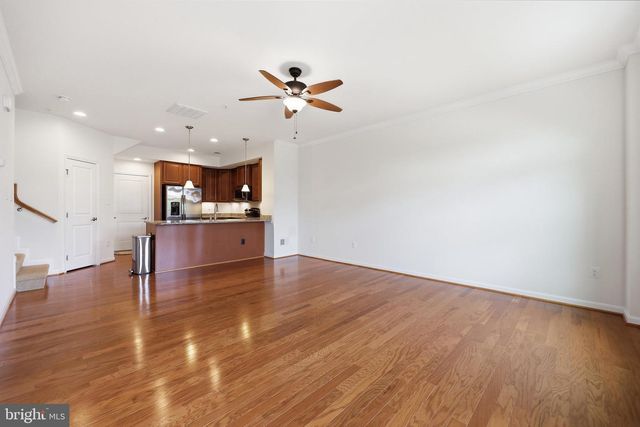 9212 LANDON HOUSE WAY, Frederick, MD 21704