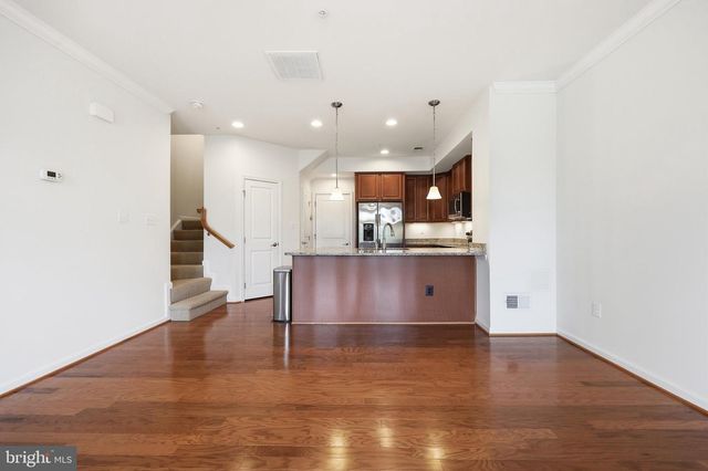 9212 LANDON HOUSE WAY, Frederick, MD 21704