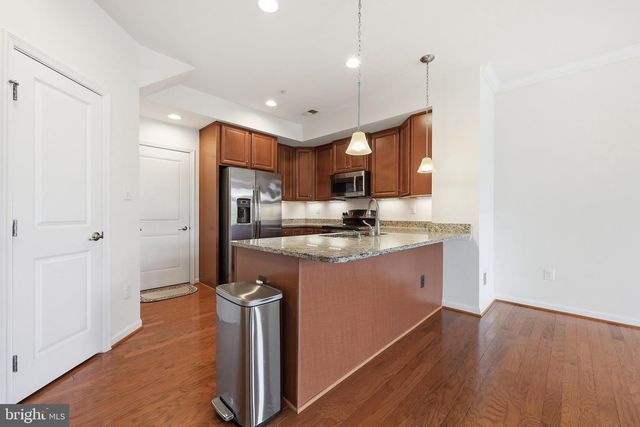 9212 LANDON HOUSE WAY, Frederick, MD 21704