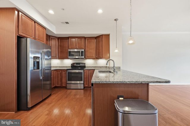 9212 LANDON HOUSE WAY, Frederick, MD 21704