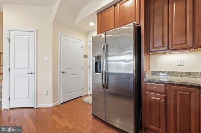 9212 LANDON HOUSE WAY, Frederick, MD 21704