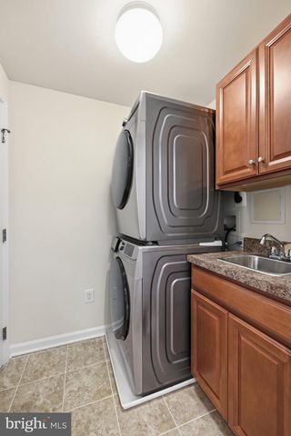 9212 LANDON HOUSE WAY, Frederick, MD 21704