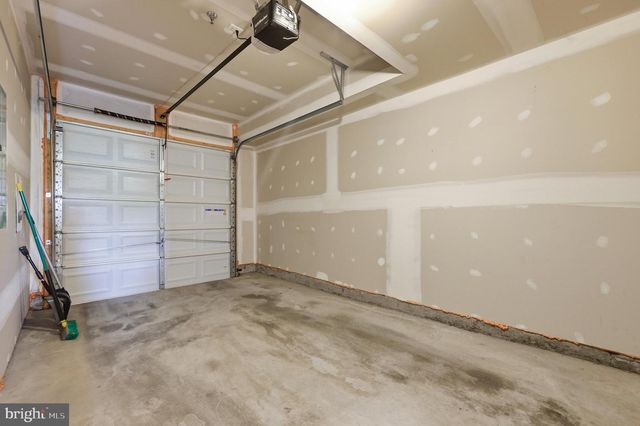 9212 LANDON HOUSE WAY, Frederick, MD 21704