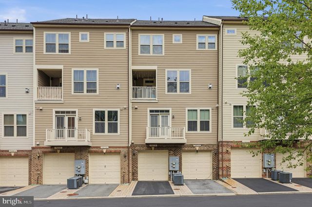 9212 LANDON HOUSE WAY, Frederick, MD 21704