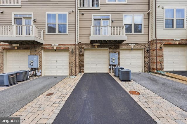 9212 LANDON HOUSE WAY, Frederick, MD 21704