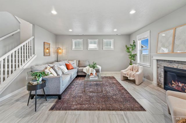 10775 W Royal Fern Court, Star, ID 83669