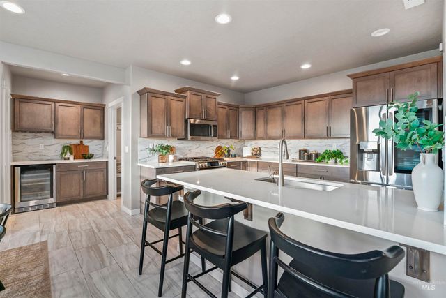 10775 W Royal Fern Court, Star, ID 83669