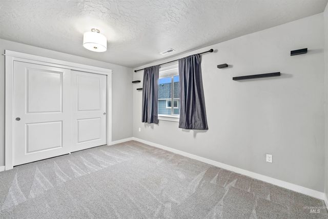 10775 W Royal Fern Court, Star, ID 83669