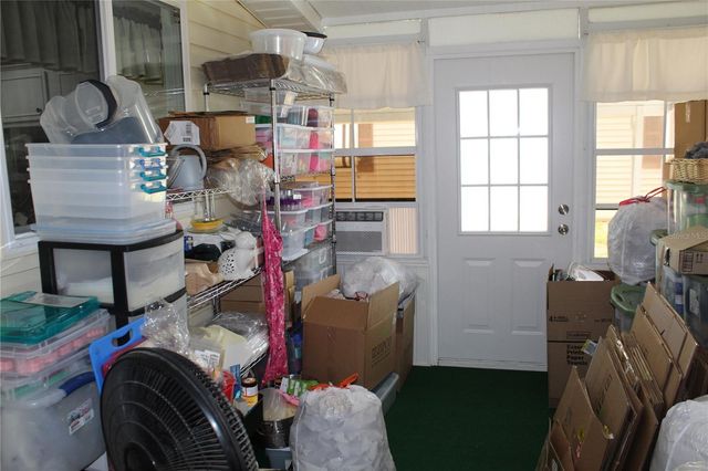 6369 ELMWOOD AVENUE, Lake Wales, FL 33898