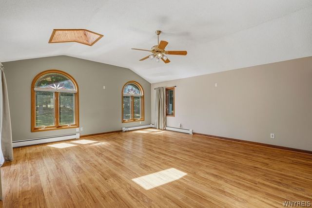 54 Faahs Drive, Orchard Park, NY 14127