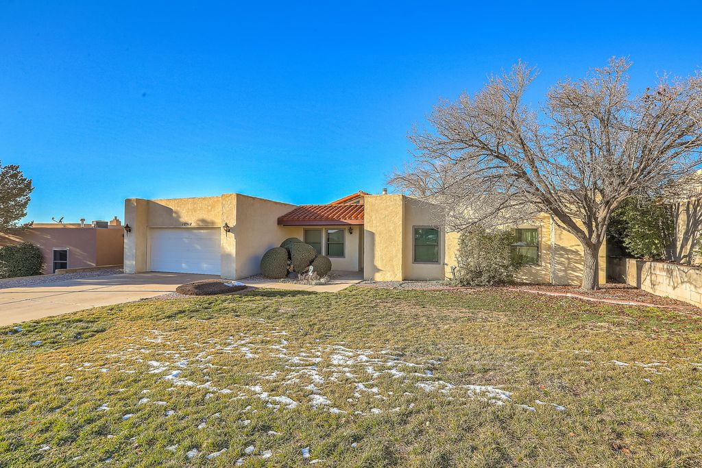 12917 Deer Dancer Trail NE, Albuquerque, NM 87112