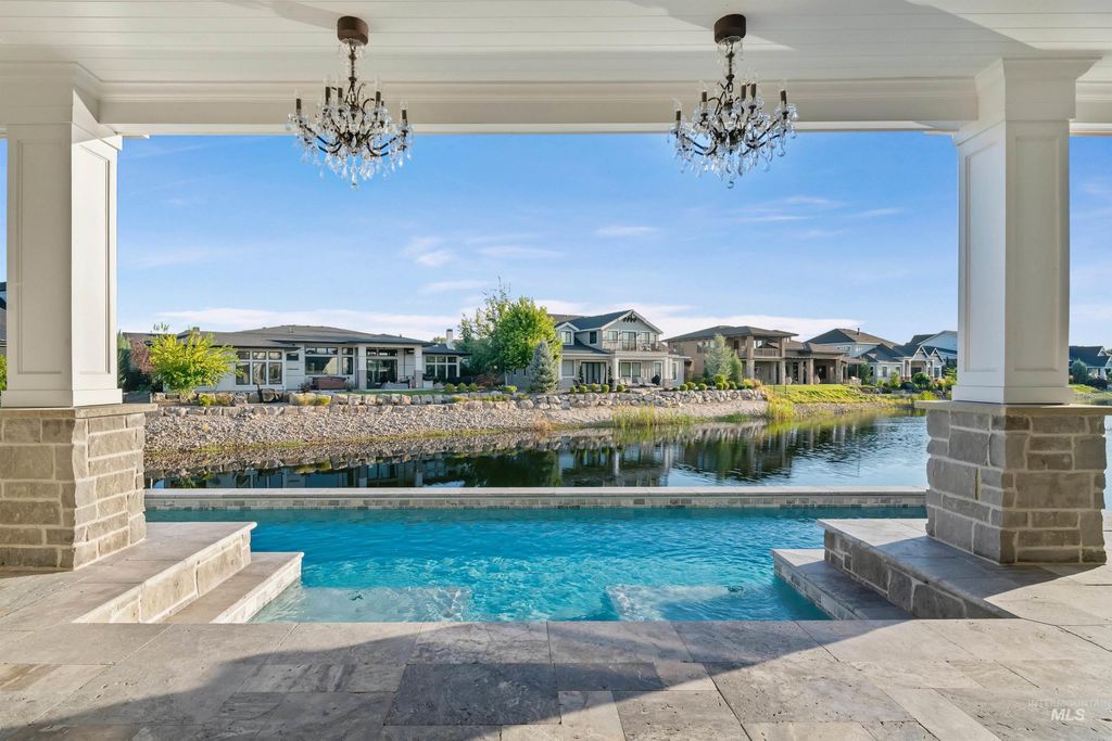 1781 E Garden Brook Drive, Eagle, ID 83616 photo 4