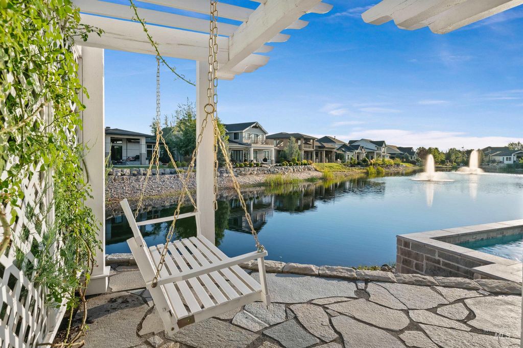 1781 E Garden Brook Drive, Eagle, ID 83616 photo 5