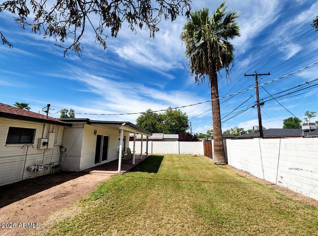 1838 E HAZELWOOD Street, Phoenix, AZ 85016