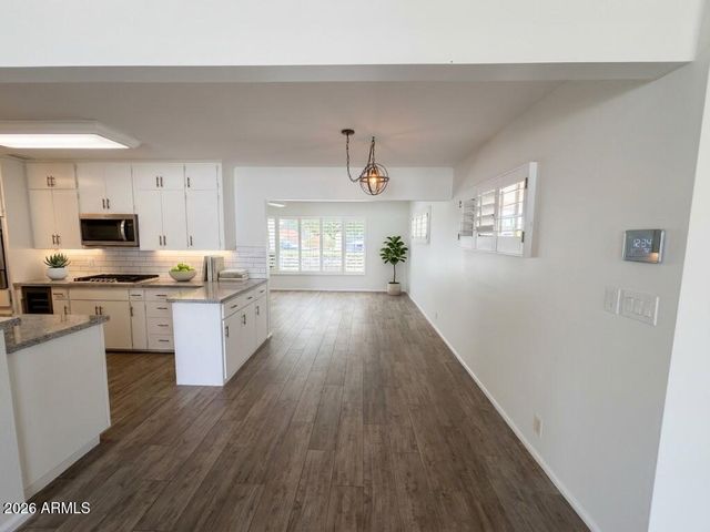 1838 E HAZELWOOD Street, Phoenix, AZ 85016
