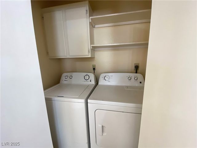 212 Dawn Isle Drive, Las Vegas, NV 89145