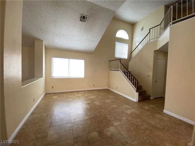 212 Dawn Isle Drive, Las Vegas, NV 89145