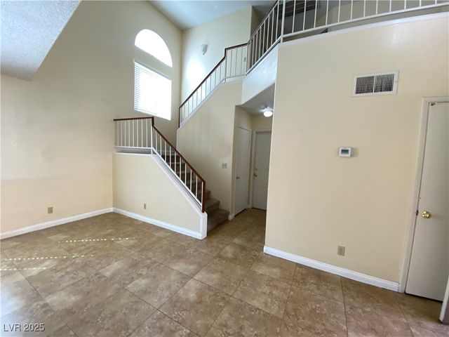 212 Dawn Isle Drive, Las Vegas, NV 89145