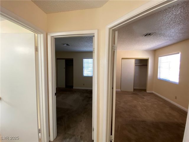 212 Dawn Isle Drive, Las Vegas, NV 89145