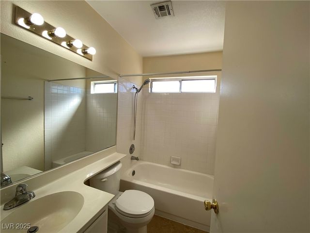 212 Dawn Isle Drive, Las Vegas, NV 89145