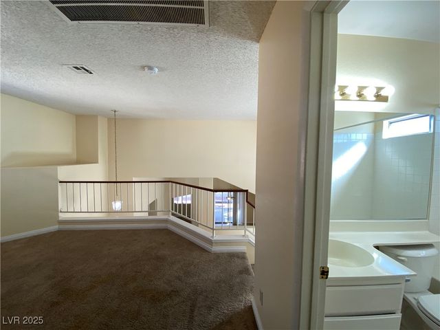 212 Dawn Isle Drive, Las Vegas, NV 89145