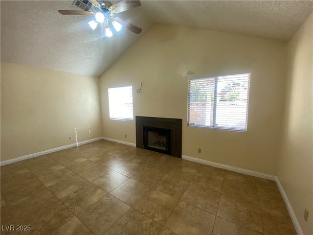 212 Dawn Isle Drive, Las Vegas, NV 89145