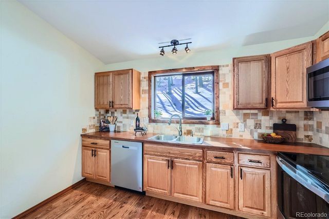 429 Evergreen Court, Woodland Park, CO 80863