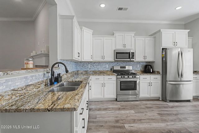 5175 Watson View Drive, Nesbit, MS 38651