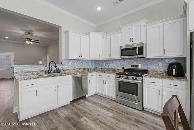 5175 Watson View Drive, Nesbit, MS 38651