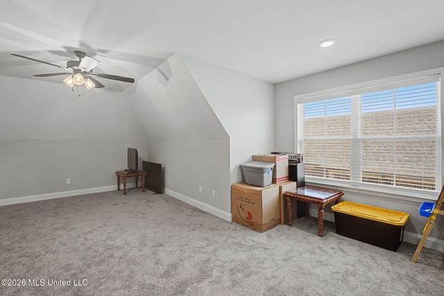 5175 Watson View Drive, Nesbit, MS 38651