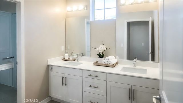 13846 Farmhouse, Chino, CA 91710