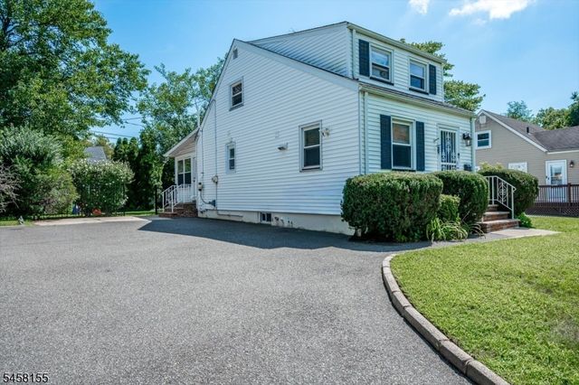 97 Union County Pkwy, Clark Twp., NJ 07066