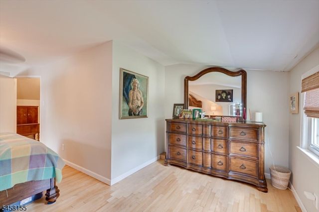 97 Union County Pkwy, Clark Twp., NJ 07066