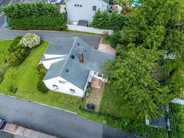 97 Union County Pkwy, Clark Twp., NJ 07066