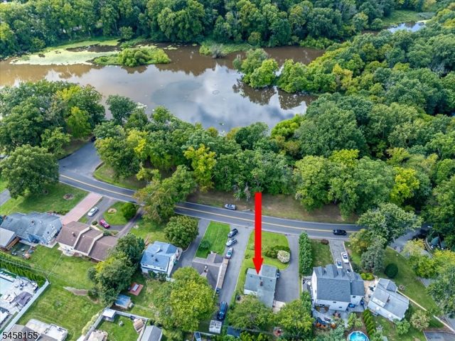 97 Union County Pkwy, Clark Twp., NJ 07066