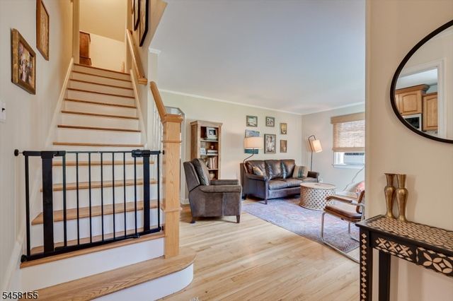 97 Union County Pkwy, Clark Twp., NJ 07066
