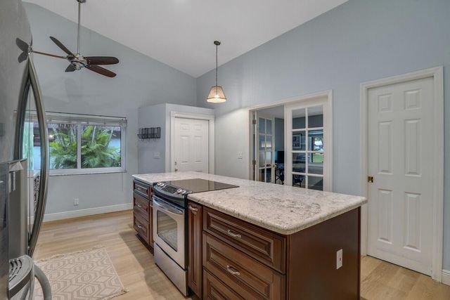 3680 ARELIA Drive S, Delray Beach, FL 33445