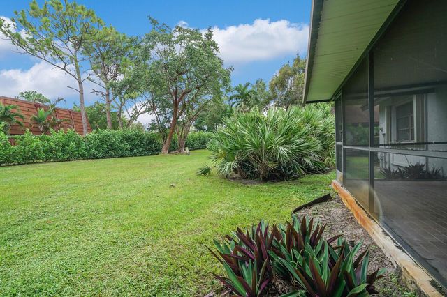 3680 ARELIA Drive S, Delray Beach, FL 33445
