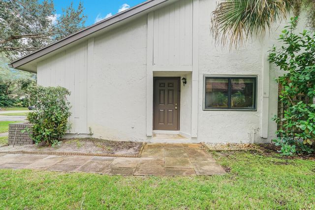3680 ARELIA Drive S, Delray Beach, FL 33445