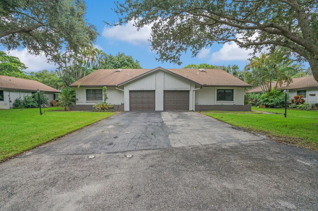 3680 ARELIA Drive S, Delray Beach, FL 33445