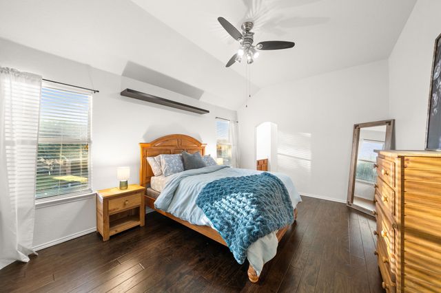 9421 Stonewood Drive, Mckinney, TX 75072