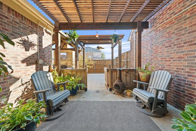 9421 Stonewood Drive, Mckinney, TX 75072