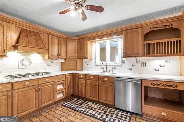 131 Arrowood Lane, Alpharetta, GA 30009