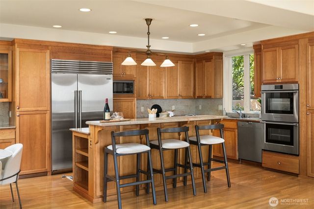 2832 SW 171st Street, Burien, WA 98166