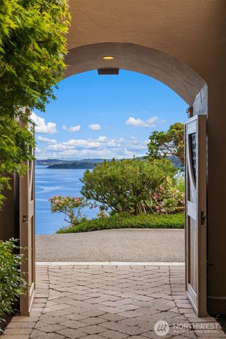 2832 SW 171st Street, Burien, WA 98166