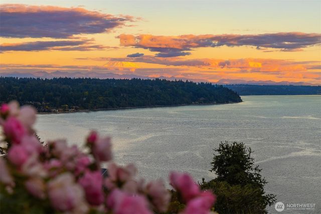 2832 SW 171st Street, Burien, WA 98166