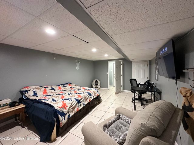 1014 Goose Creek Rd, Taylorsville, KY 40071