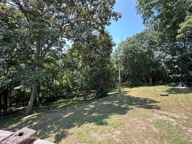 1014 Goose Creek Rd, Taylorsville, KY 40071