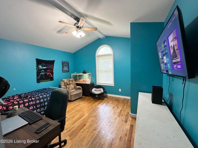 1014 Goose Creek Rd, Taylorsville, KY 40071